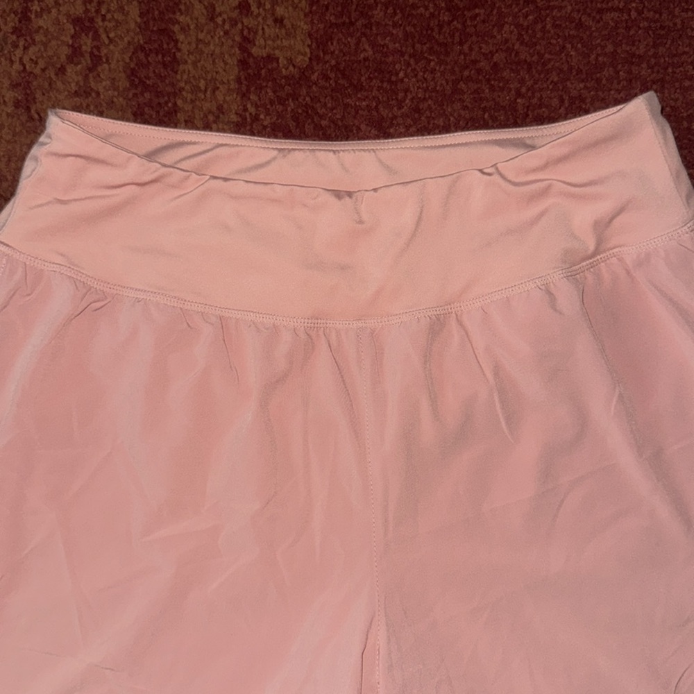 Womens‎ Athletic Shorts - Picture 2 of 6